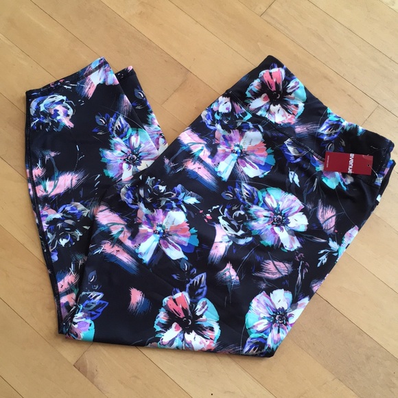 SOLD on eBay! Avenue Leisure womens leggings - Picture 6 of 8